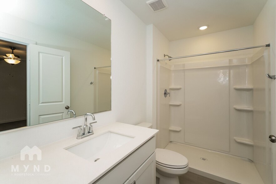 Building Photo - 10104 Dalgreen Cir