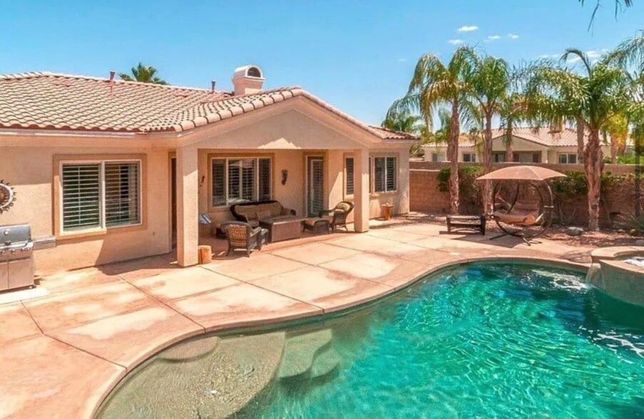 Building Photo - 48841 Via Estacio