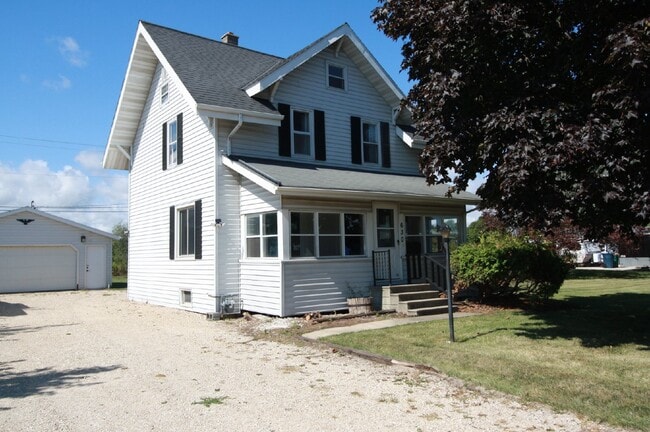 Primary Photo - Furnished Two Bedroom House