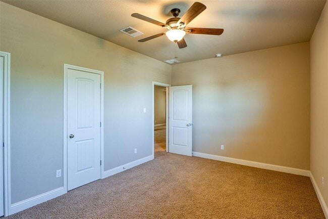 Building Photo - 11033 Desert Willow Loop