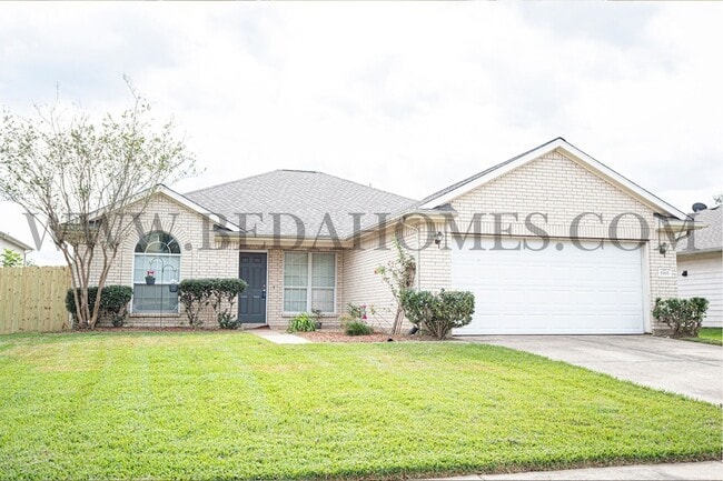 Building Photo - 5365 Tallowwood Terrace