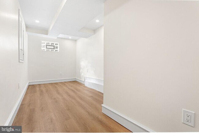 Building Photo - 6812 Sprague St