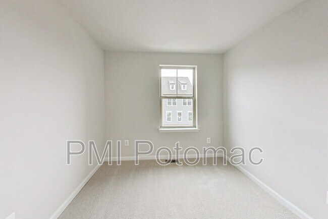 Building Photo - 16917 St William Wy