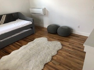 Building Photo - Modern fully furnished 3-Bedroom 3-Story A...