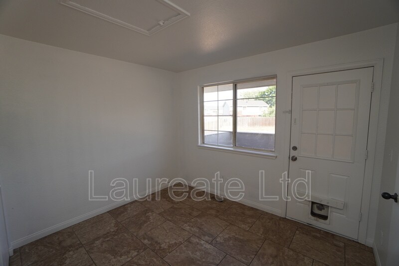 Building Photo - 4776 Blackhawk Wy