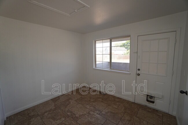 Building Photo - 4776 Blackhawk Wy