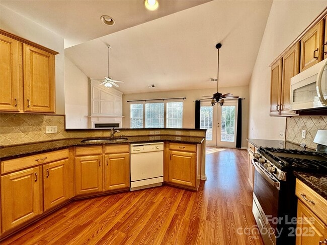 Building Photo - 14119 Eldon Dr