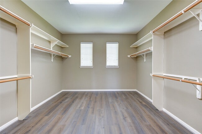 Building Photo - 2810 Shadow Canyon Ln