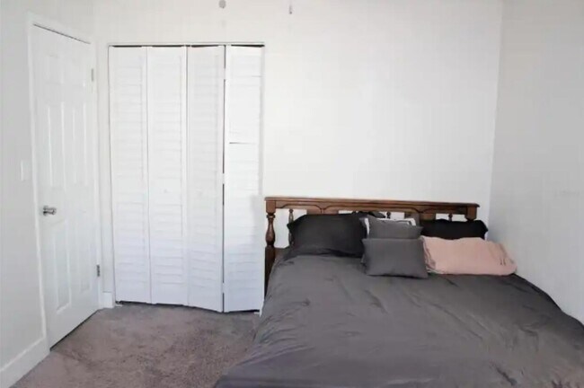 Building Photo - 15144 Jeanie Ln