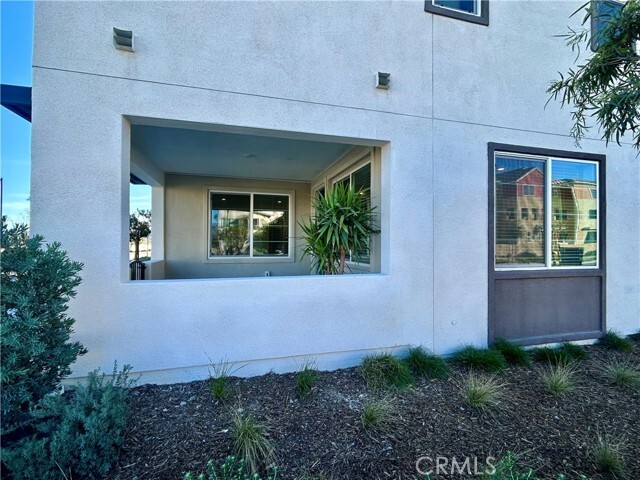 Building Photo - 6114 Valentina Wy