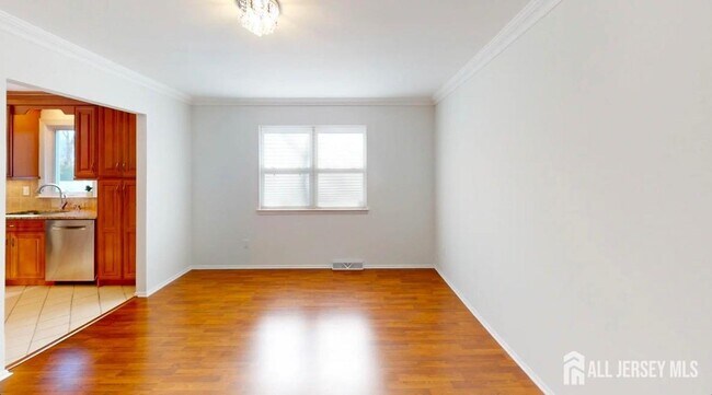 Building Photo - 9 Black Oak Ln