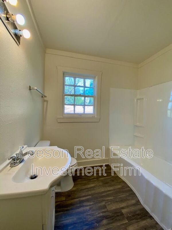 Building Photo - 3136 Blanchard Rd