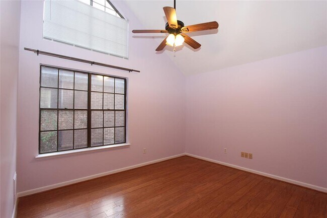 Building Photo - 4012 Arnold St