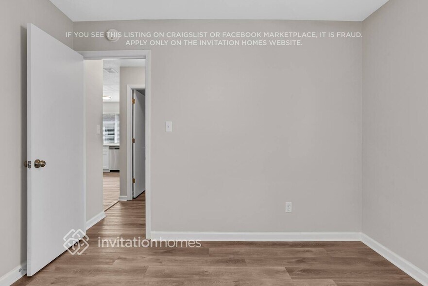 Building Photo - 2103 Churchill Downs Cir