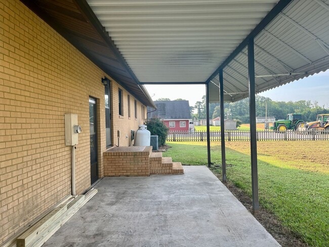 Building Photo - 1383 North Carolina Hwy 343 N