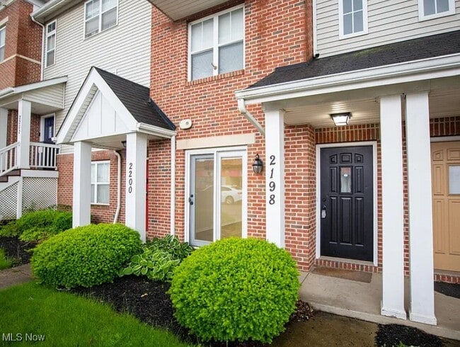 Building Photo - 2198 Noble Rd