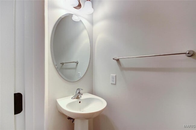 Building Photo - 13105 Tesson Springs Dr