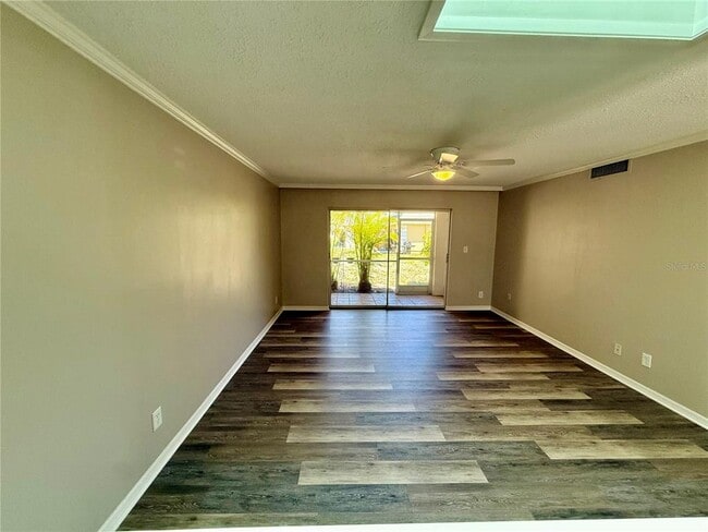 Building Photo - 2403 Aspinwall St