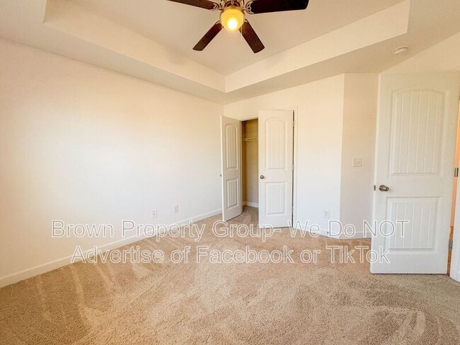 Building Photo - 829 Bellingham Way