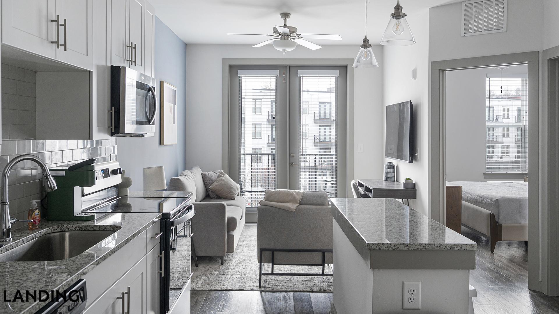 Building Photo - 2165 Nolensville Pk