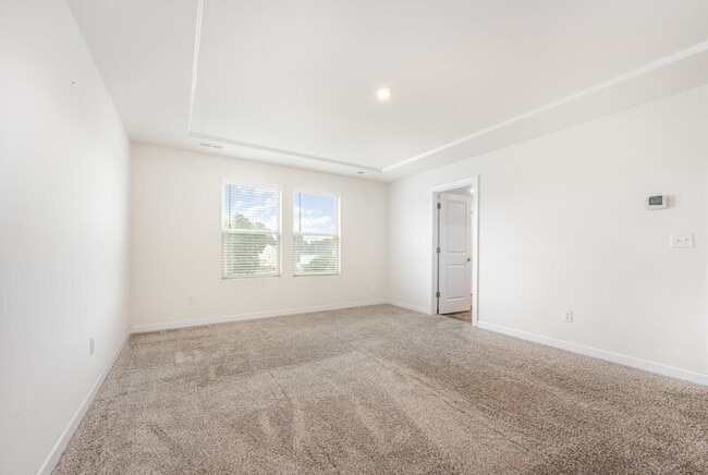 Building Photo - 8604 Caruthers Dr
