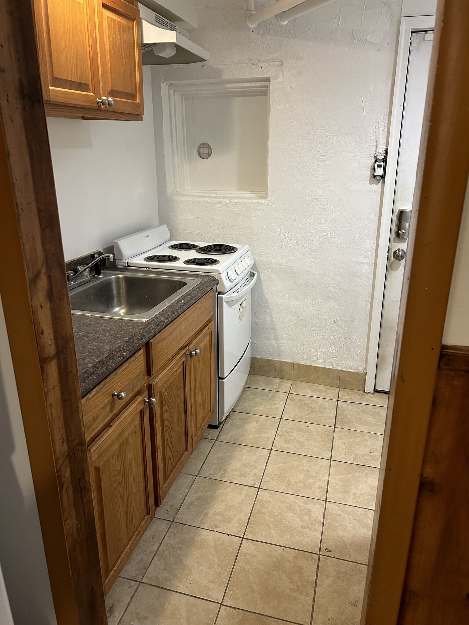 Building Photo - 3406 15th St NE