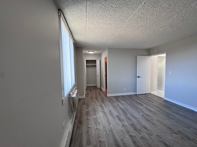 Building Photo - 225 S Rohlwing Rd