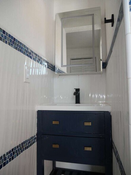 Building Photo - 13115 3rd St E