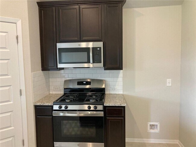 Building Photo - 11716 Lago de Garda Dr