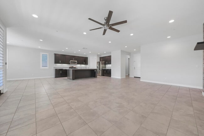 Building Photo - 40632 Firenze Ct