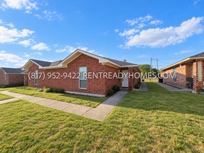 Building Photo - 860 Potomac Dr