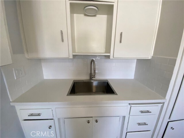 Building Photo - 506 W L St