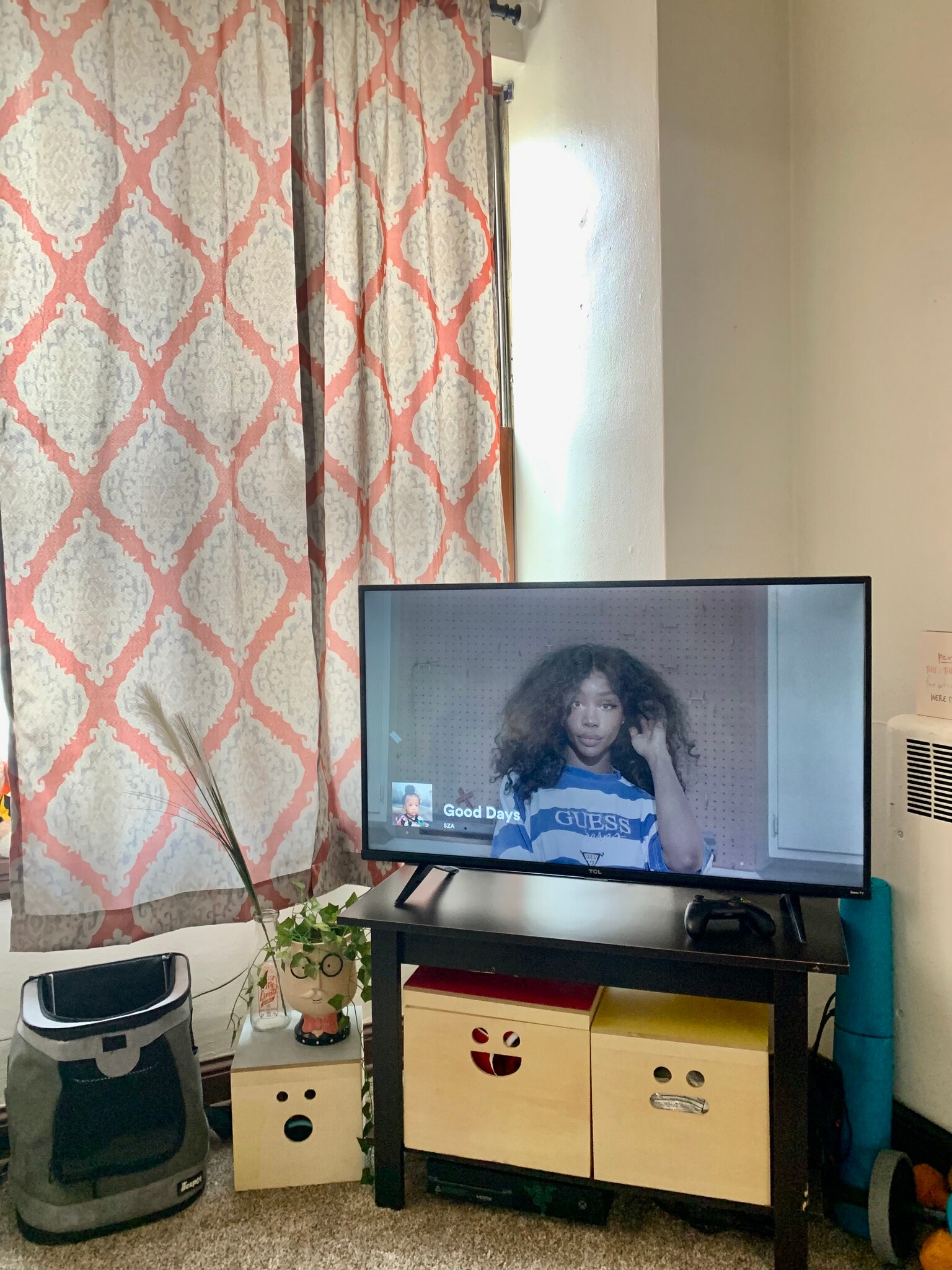 Building Photo - 636 State St