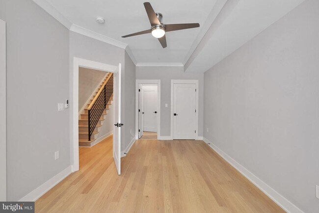 Building Photo - 1329 Irving St NW