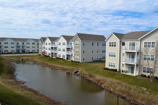 Building Photo - YEAR ROUND CONDO - GRANDE AT CANAL POINTE