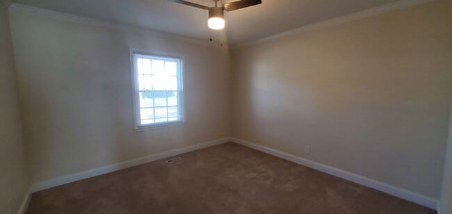 Building Photo - 1994 Westcliff~ Arran Lakes West