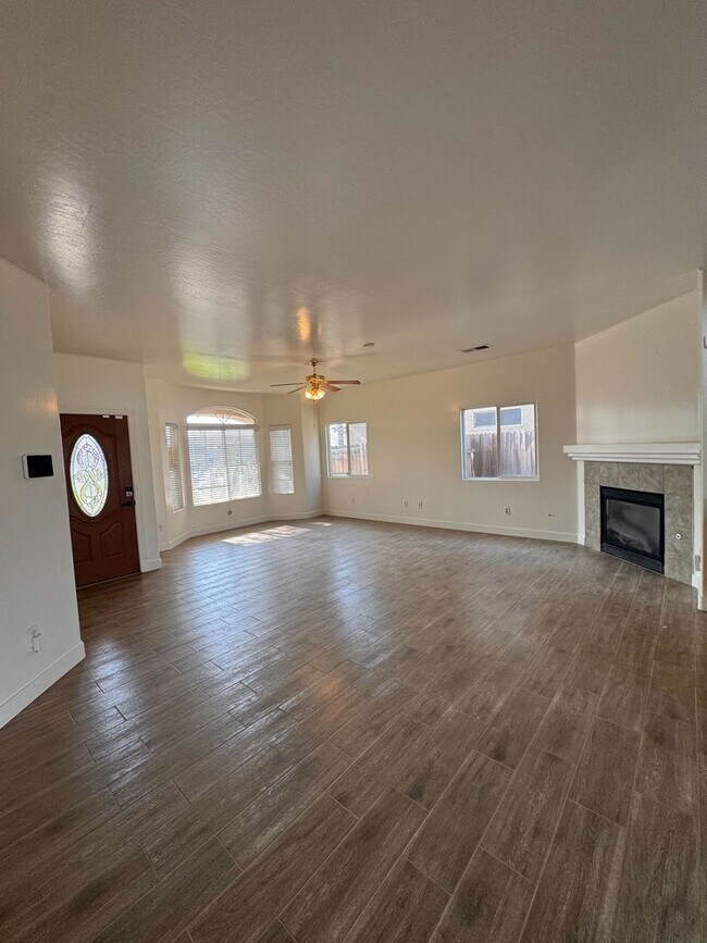 Building Photo - Available Now