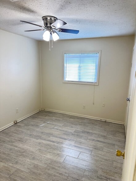 Building Photo - 103 Sykes Park Cir