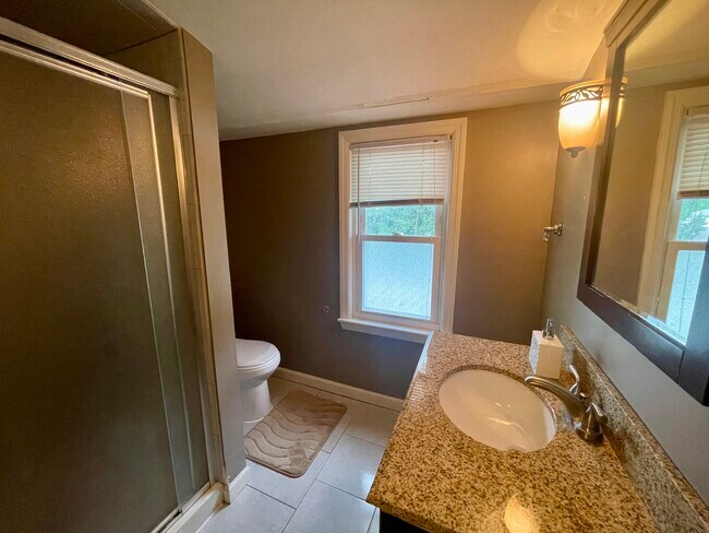 Building Photo - 39 Mabel St