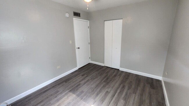 Building Photo - All Fresh and New! 3 bedroom home Availabl...