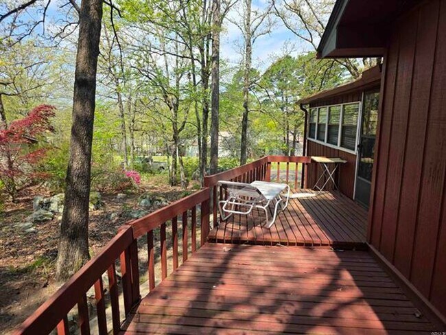 Building Photo - Contact Peggy Goodman 501 676 1758