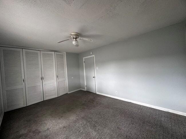 Building Photo - 3570-S Vermilion-N