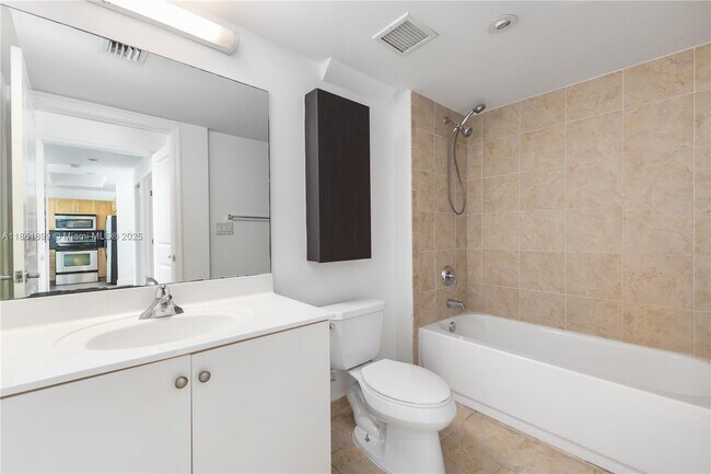 Building Photo - 111 E Flagler St