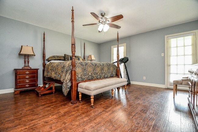 Building Photo - 1015 Kanah Ln