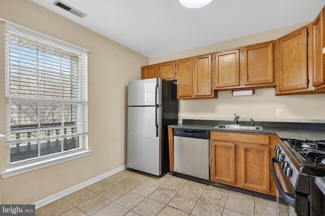 Building Photo - 4202 Waltham Ct