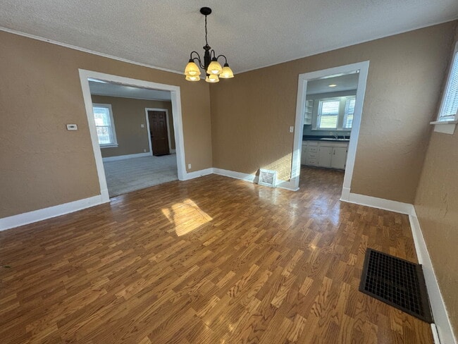 Building Photo - Room to Breathe! 4-Bedroom Springfield Home Ready Now!