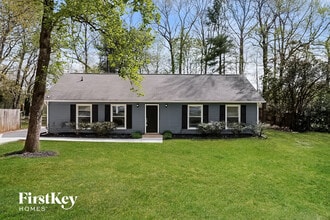 Building Photo - 4603 Chaucer Dr