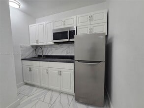 Building Photo - 1230 NW 70th St