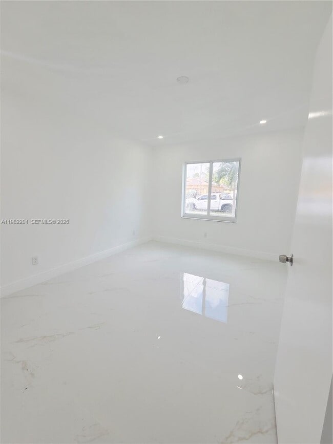 Building Photo - 4490 SW 19th St