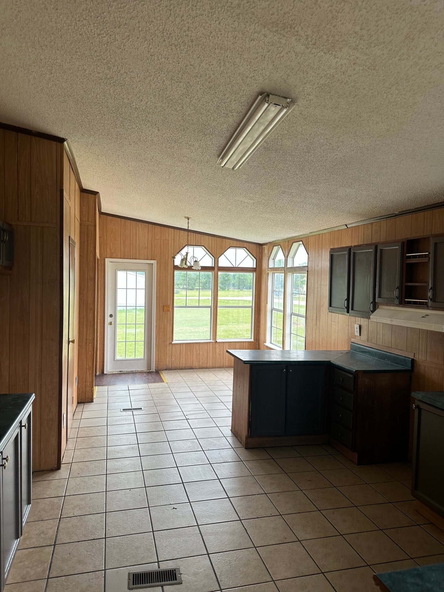 Building Photo - 375 Lorena Meadows Dr